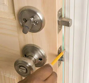 community Locksmith Store Austin, TX 512-360-0277 - unlock-door